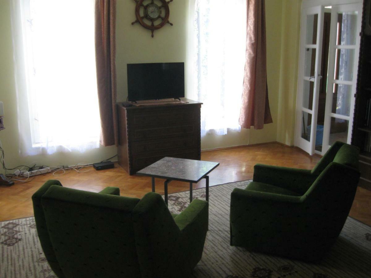 Orgona Vendeghaz Miskolc Exterior photo
