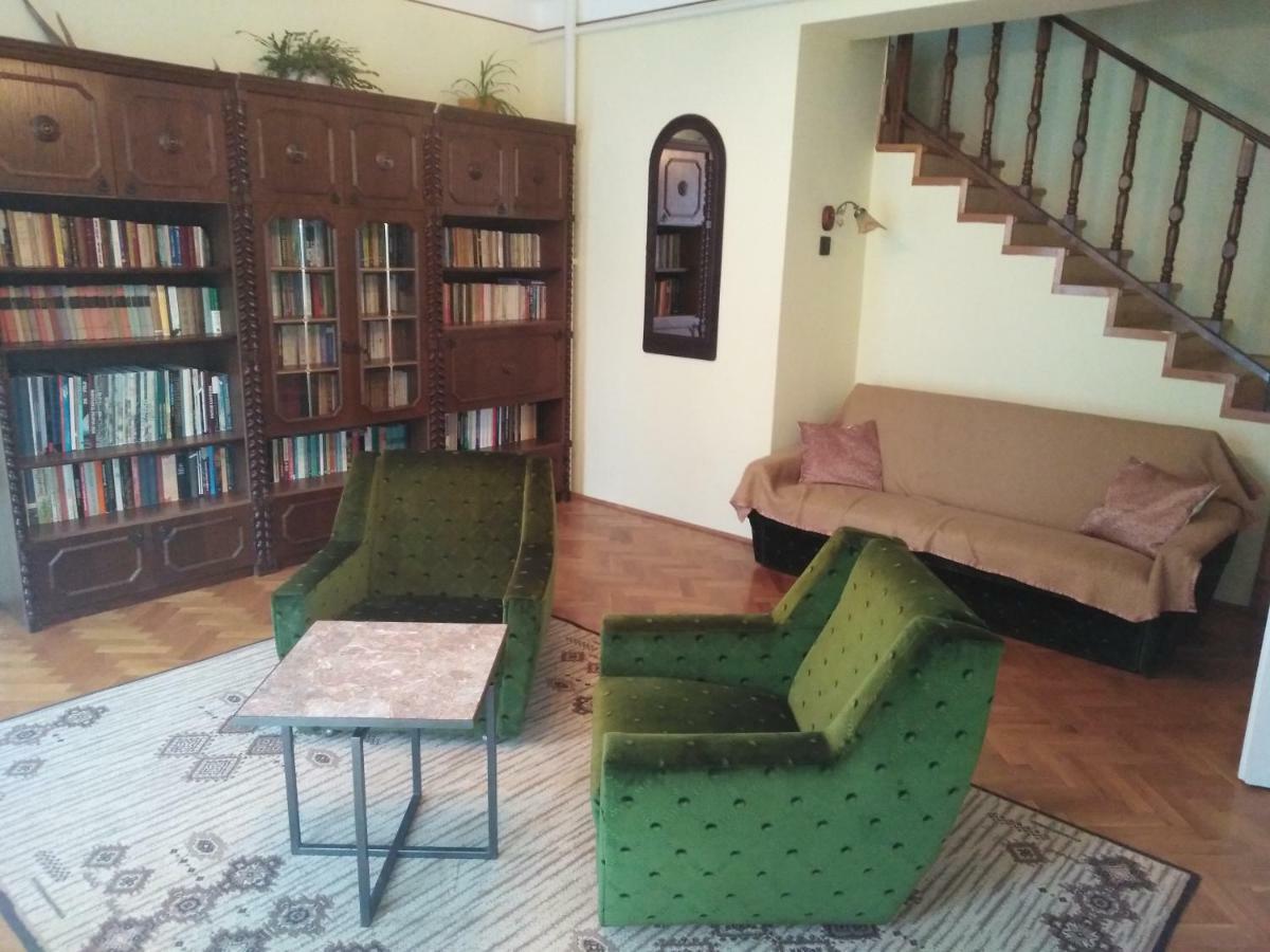 Orgona Vendeghaz Miskolc Exterior photo