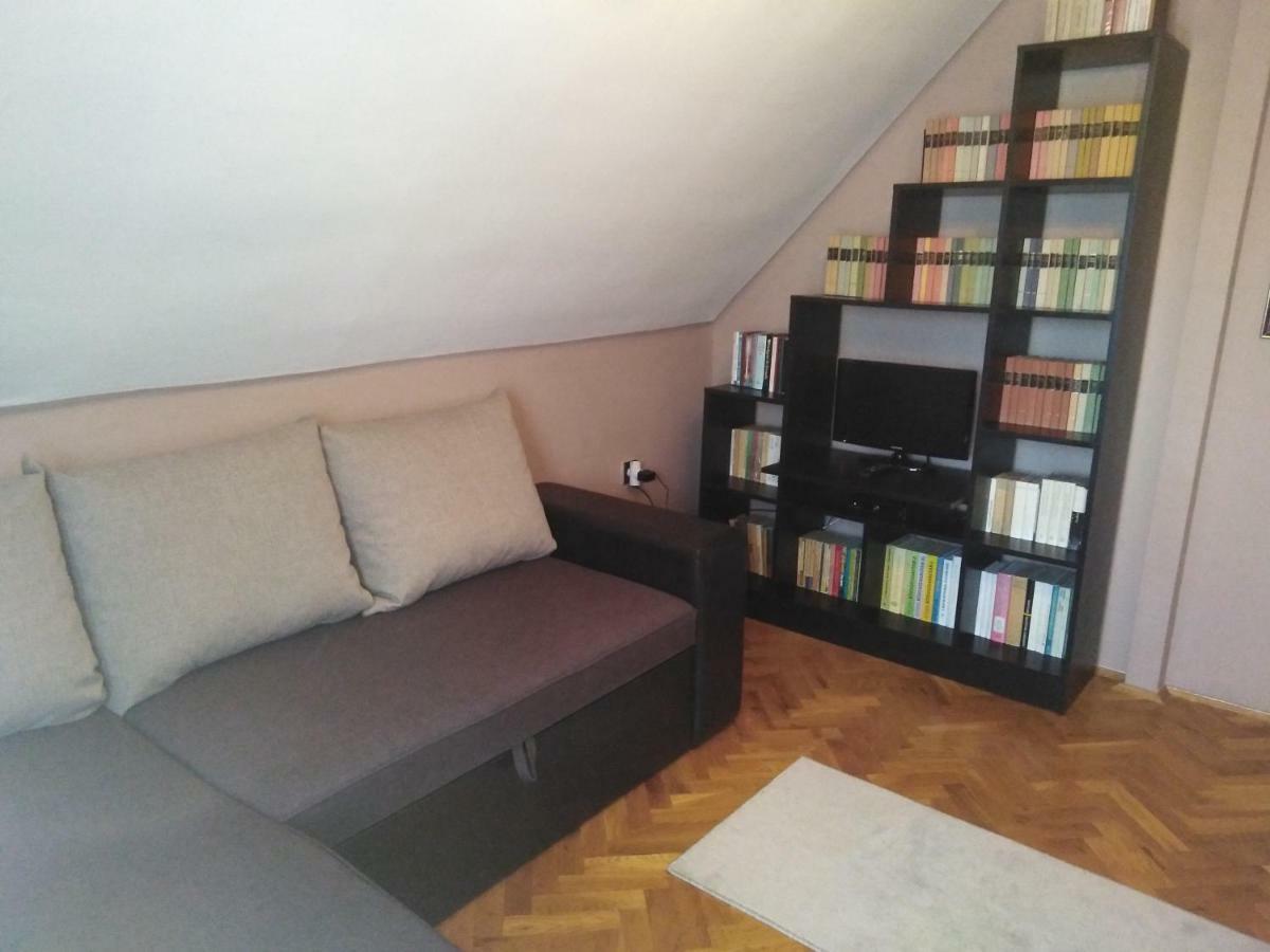 Orgona Vendeghaz Miskolc Exterior photo