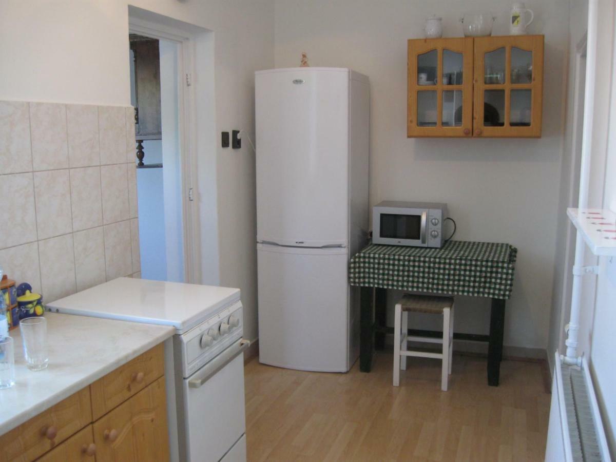 Orgona Vendeghaz Miskolc Exterior photo