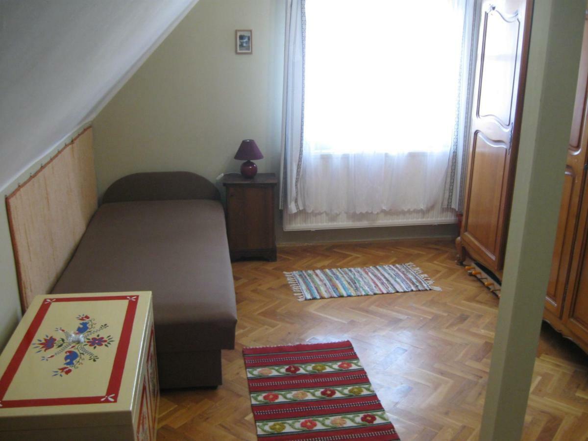 Orgona Vendeghaz Miskolc Exterior photo